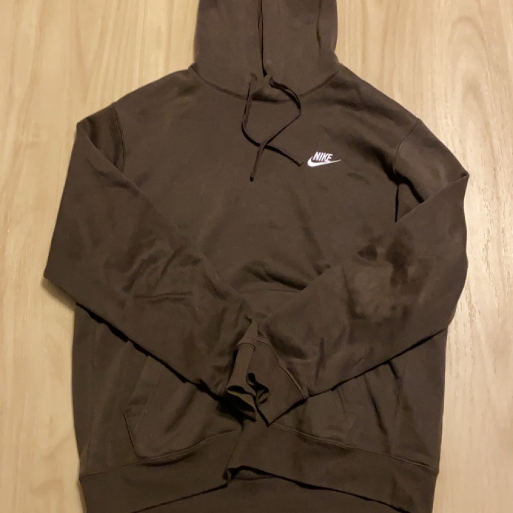 Nike Brown Pullover Hoodie with Small White Logo